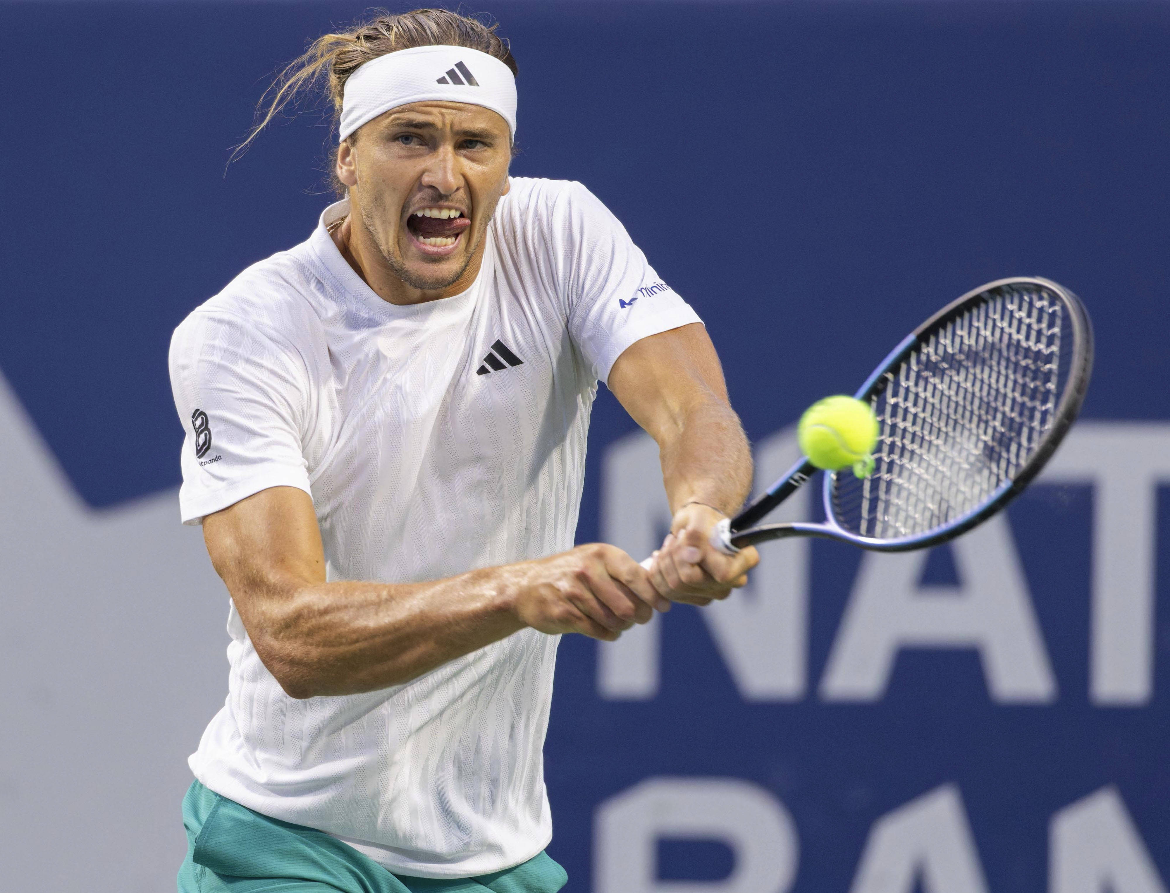 温网力克美网，兹维列夫统治全场