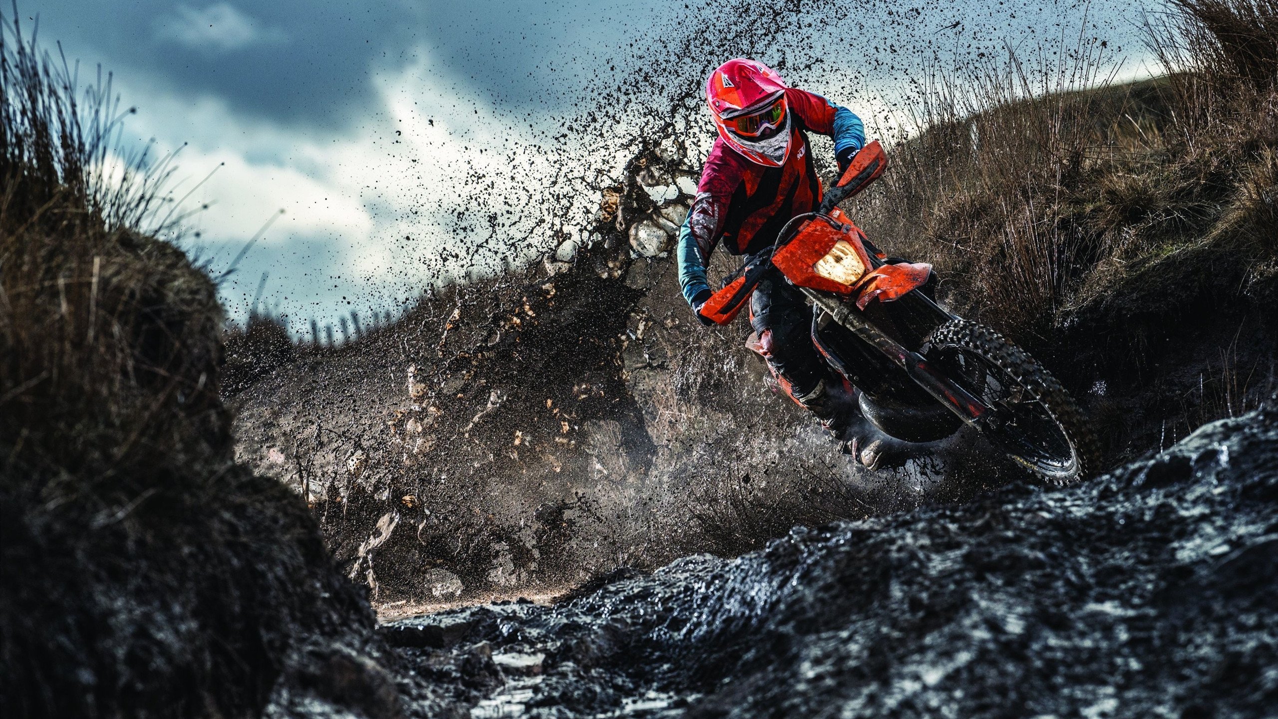 卢卡库,从杵桩到枢纽,他用一记绝杀完成战术与自我的双重逆转