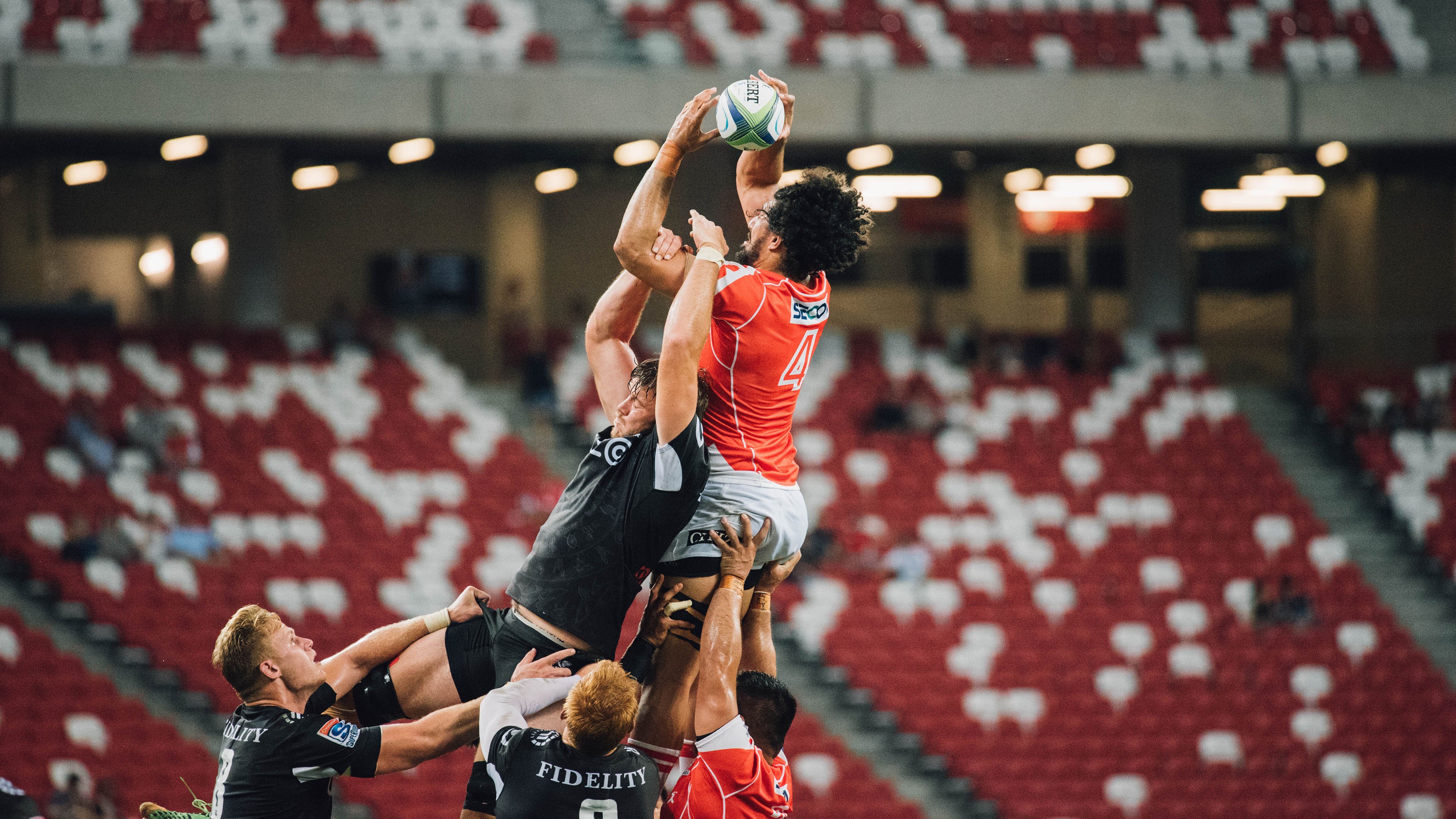 范弗利特狂轰统治级数据,广厦激战篮网展现篮球无国界魅力